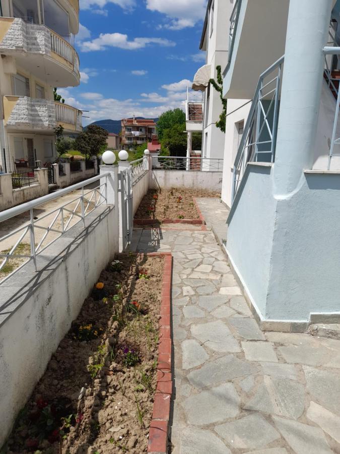 Dominikis Appartment Néa Péramos Exterior foto