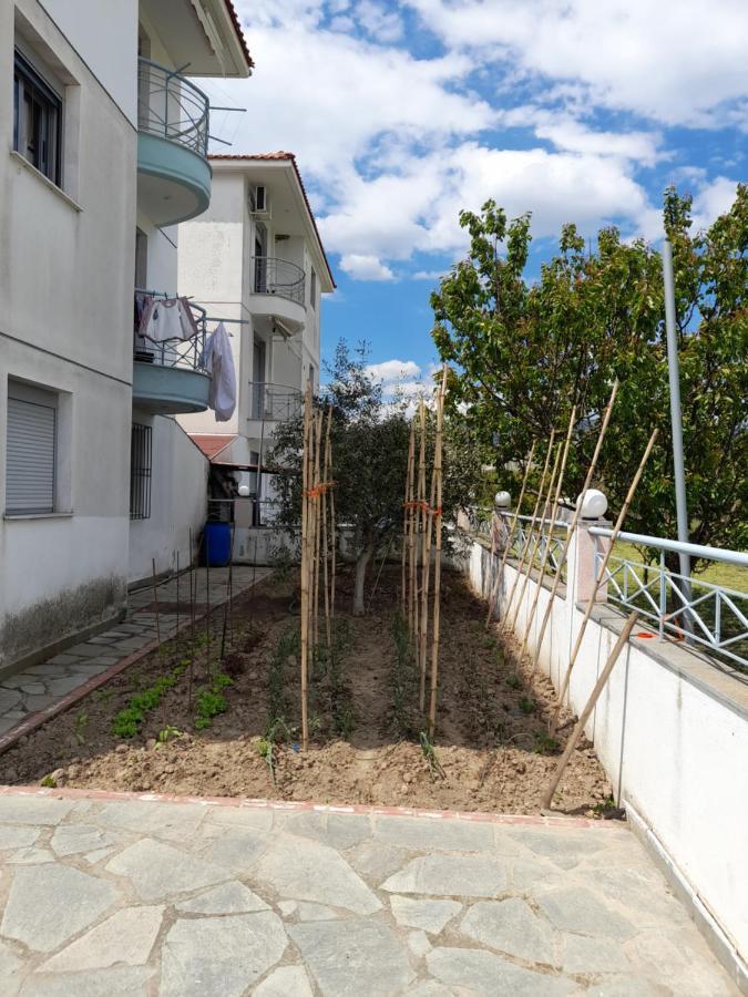 Dominikis Appartment Néa Péramos Exterior foto